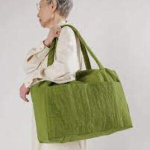 BAGGU Avocado Cloud Carry On Travel Bag